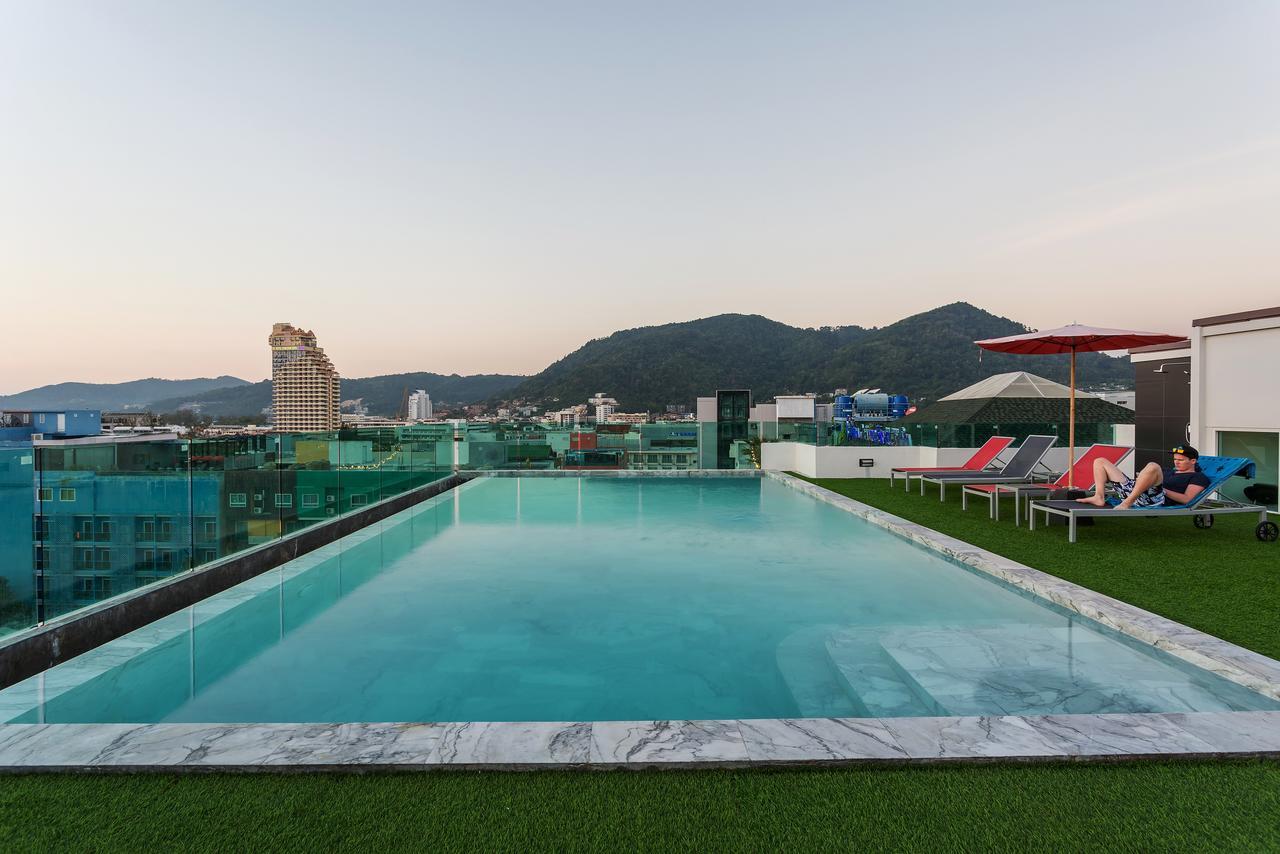 At Patong Hotel - SHA Certified Exterior foto